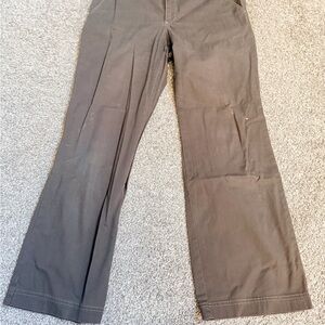 Eddie Bauer Ladies Dark Brown Pants with Blue Floral Lining Sz 10